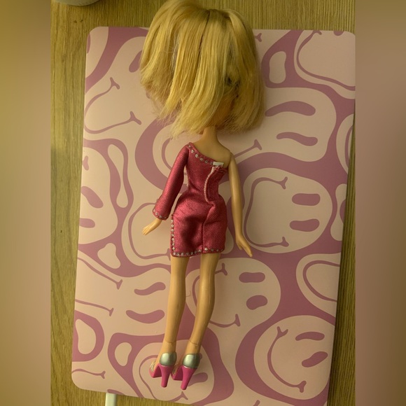 SOLD Bratz:Be-Bratz Blonde. 2007. - Picture 2 of 2